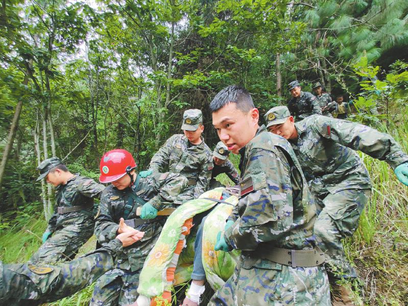 9月6日，武警.jpg